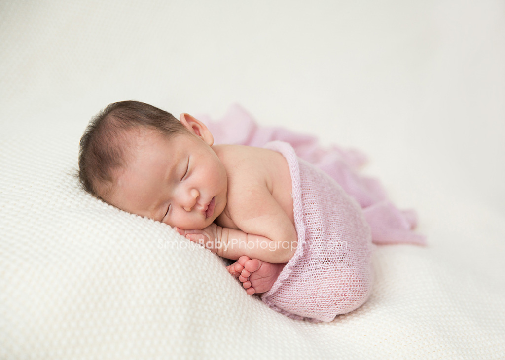 baby_girl_photo_pink_Kailua_newborn